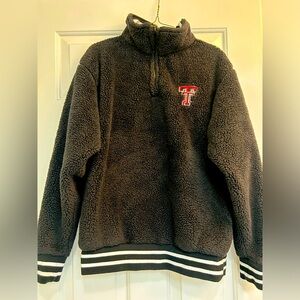 Women medium Texas tech pulllover